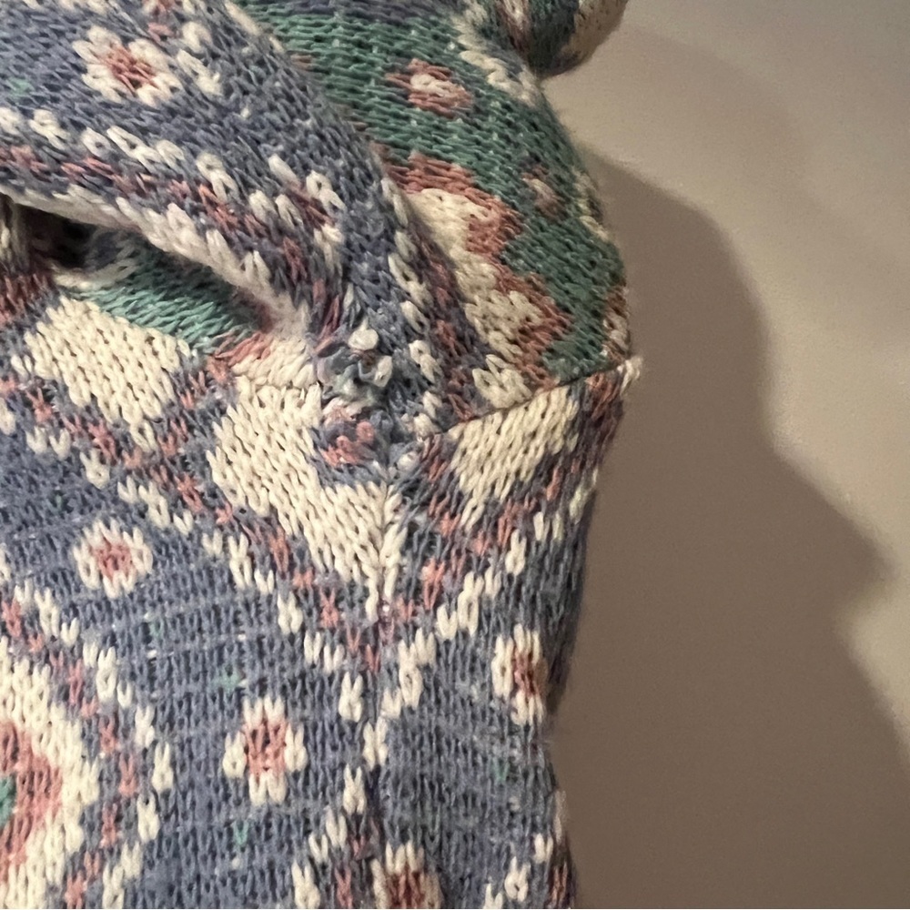 Vintage Jeric Knitwear Crew Neck Paisley Geometric Pattern Sweater - Picture 9 of 10